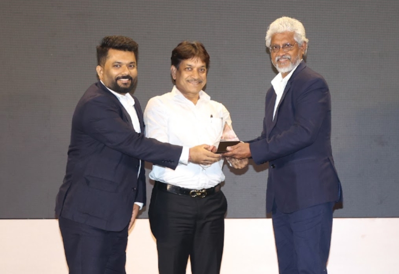 Khetan Corrucase wins Small Company of the Year